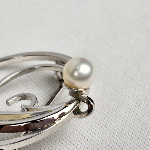 DCE Douglas C Eaton 14kt GF Pearl Silver Tone Brooch - Picture 3 of 6